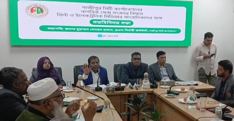 নাগরিক সেবা বিষয়ে সাংবাদিকদের সঙ্গে মতবিনিময়