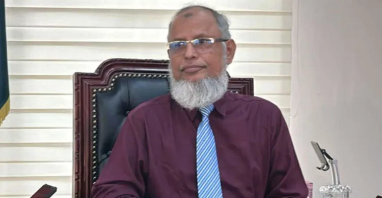 নির্বাচনে উপদেষ্টা পদে থাকা কেউ প্রার্থী হতে পারবেন না: ইসি আনোয়ারুল