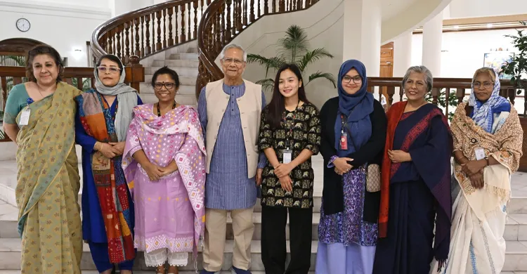 রোকেয়া পদকজয়ীদের প্রধান উপদেষ্টার সংবর্ধনা