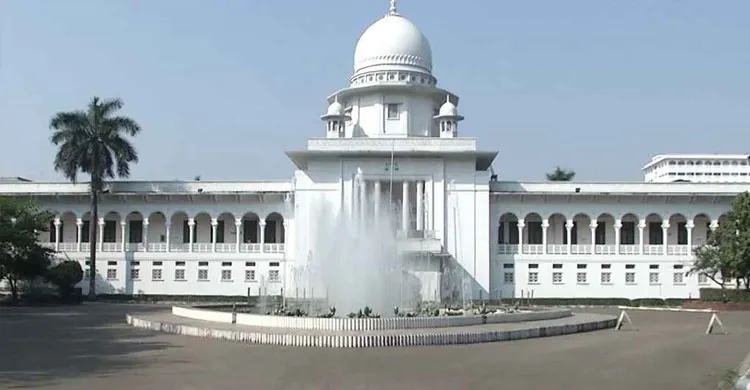 সরকারি কর্মকর্তা-কর্মচারীরা অবসরের তিন বছর আগে নির্বাচনে অংশ নিতে পারবেন না