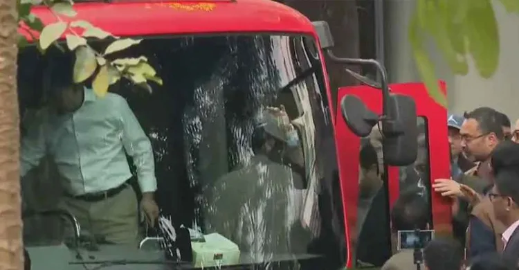 বাবার কবর জিয়ারত করতে যাচ্ছেন তারেক রহমান