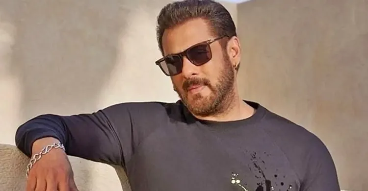 ৬০তম জন্মদিন পালন করলেন বলিউডের ভাইজান সালমান খান