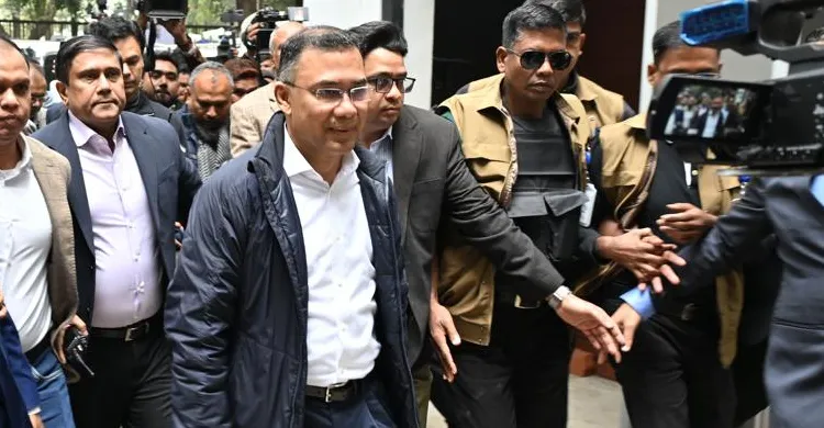 কিছুক্ষণের মধ্যে নয়াপল্টনের বিএনপি কার্যালয়ে যাচ্ছেন তারেক রহমান