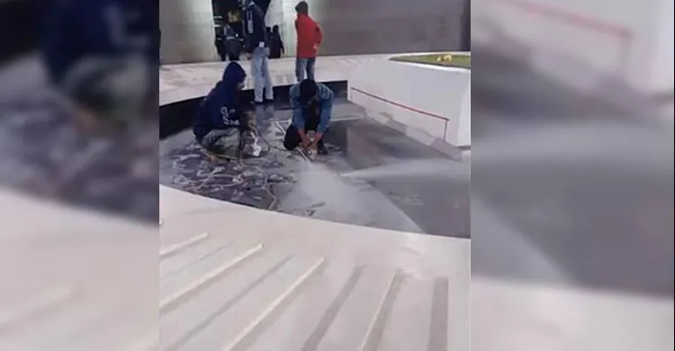 জিয়া উদ্যানে শুরু হয়েছে খালেদা জিয়ার কবর খননের কাজ