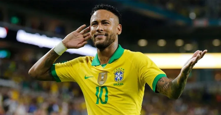 বিশ্বকাপ খেলতে চান নেইমার