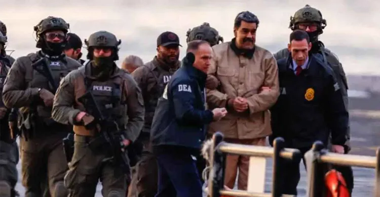 নিউইয়র্কের আদালতে হাজির করা হলো ভেনেজুয়েলার মাদুরোকে