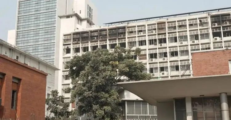 নির্বাচন কমিশন চাইলে মাঠ প্রশাসনে রদবদলের বিষয় বিবেচনা করা হবে: মন্ত্রিপরিষদ সচিব