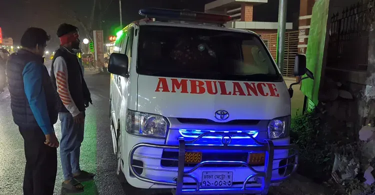 রোগী বহনকারী অ্যাম্বুলেন্স আটকে রাখায় রোগীর মৃত্যু, আটক ১