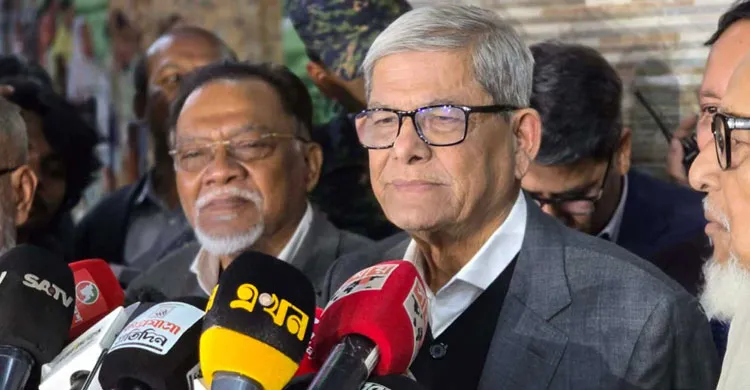 ইসি পক্ষপাতমূলক আচরণ করছে বলে অভিযোগ মির্জা ফখরুলের