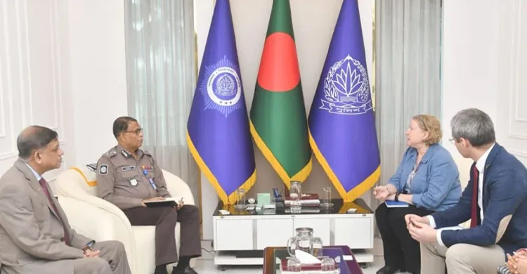 আইজিপি–ইউনেস্কো বৈঠকে সাংবাদিকদের নিরাপত্তা ও মতপ্রকাশের স্বাধীনতা নিয়ে আলোচনা