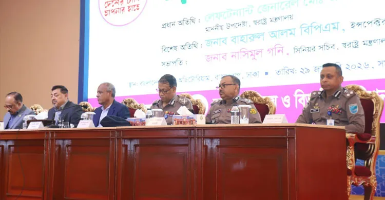 নির্বাচনে কোনো দলের প্রতি প্রশাসনের পক্ষপাতিত্ব সহ্য করা হবে না: স্বরাষ্ট্র উপদেষ্টা