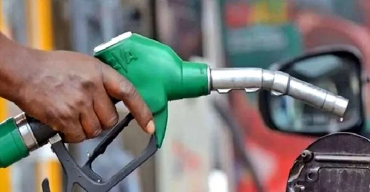 ফেব্রুয়ারি মাসের জন্য ২ টাকা কমলো জ্বালানি তেলের দাম