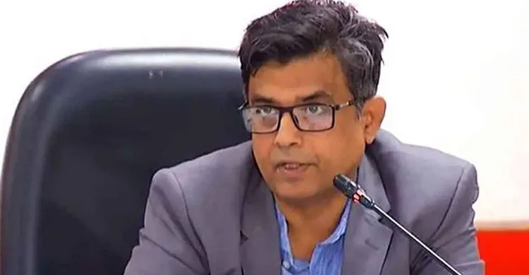 ক্ষমতা হস্তান্তরের সম্ভাব্য সময় জানালেন প্রধান উপদেষ্টার প্রেস সচিব