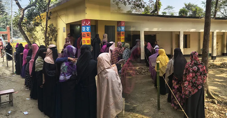 সুনামগঞ্জের ৫টি আসনে শান্তিপূর্ণ ভোট গ্রহন চলছে প্রতিদ্বন্দ্বিতায় ২৩ প্রার্থী