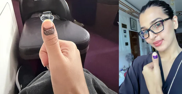 ভোটের কালি কি অজুর পথে বাধা? সংশয়ে চিত্রনায়িকা বর্ষা