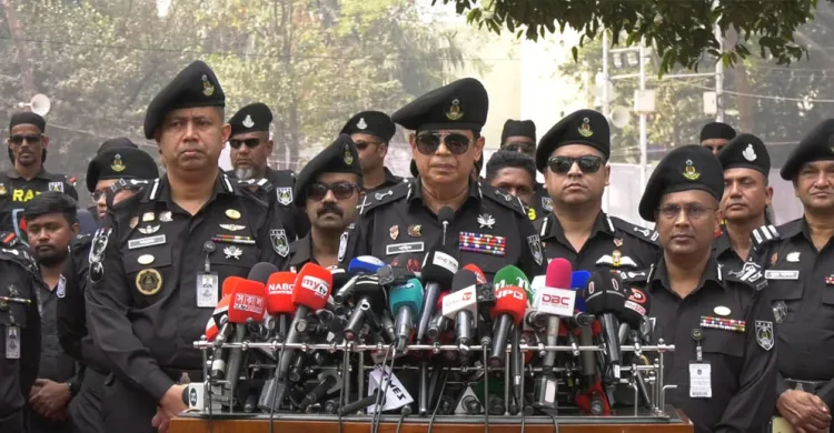 শহিদ দিবসে কেন্দ্রীয় শহীদ মিনারসহ সারাদেশে কঠোর নিরাপত্তা: র‍্যাব ডিজি