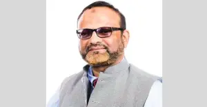 পদত্যাগ করলেন ঢাবি উপাচার্য নিয়াজ আহমদ