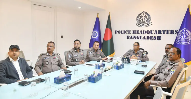 চাঁদাবাজি-ছিনতাই দমনে কঠোর নির্দেশ আইজিপির, মাঠ পর্যায়ে জিরো টলারেন্স নীতি