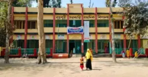 উলিপুরে ভোটকেন্দ্র সংস্কারে অনিয়মের অভিযোগ, বরাদ্দ ৮৬ লাখ টাকার কাজে প্রশ্ন