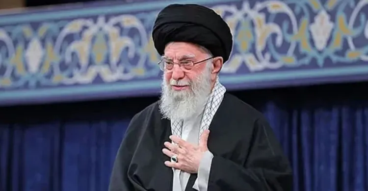 খামেনি বেঁচে আছেন এবং দৃঢ়তার সঙ্গে যুদ্ধের ময়দানে নেতৃত্ব দিচ্ছেন