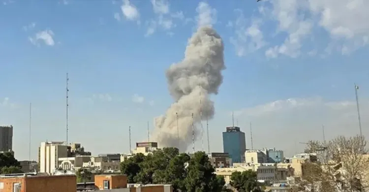 ইরানের দক্ষিণাঞ্চলে যুক্তরাষ্ট্র ও ইসরায়েলের হামলায় নিহত ৩৫