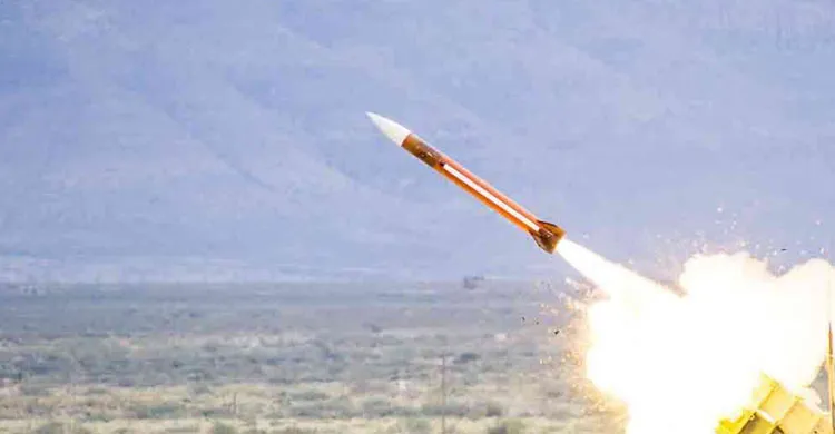 আমিরাতে বড় ক্ষেপণাস্ত্র হামলা চালালো ইরান