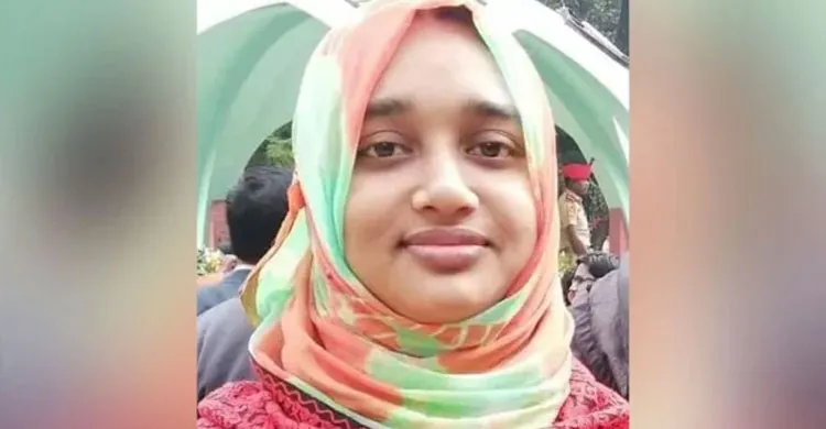 কর্মচারীর ছুরিকাঘাতে ইবি শিক্ষক আসমা সাদিয়া নিহত