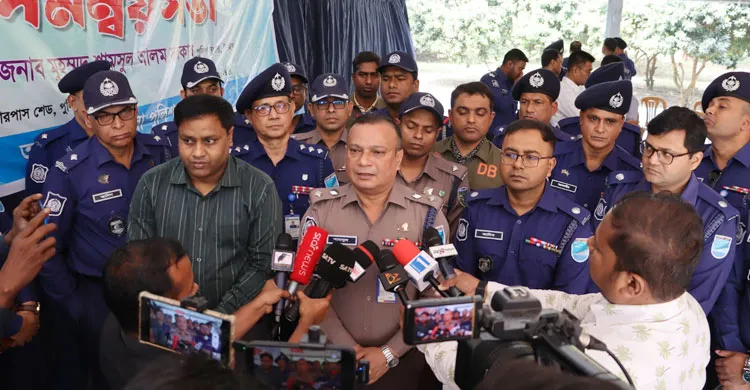 ঈদ যাত্রায় ঢাকা-টাঙ্গাইল-যমুনা সেতু মহাসড়কে যানজট নিরসনে সমন্বয় সভা