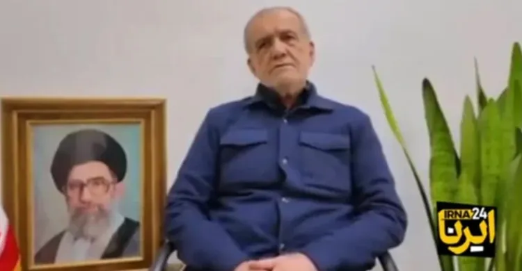 প্রতিবেশী দেশ থেকে হামলা না হলে আর আঘাত নয়: ইরানের প্রেসিডেন্ট