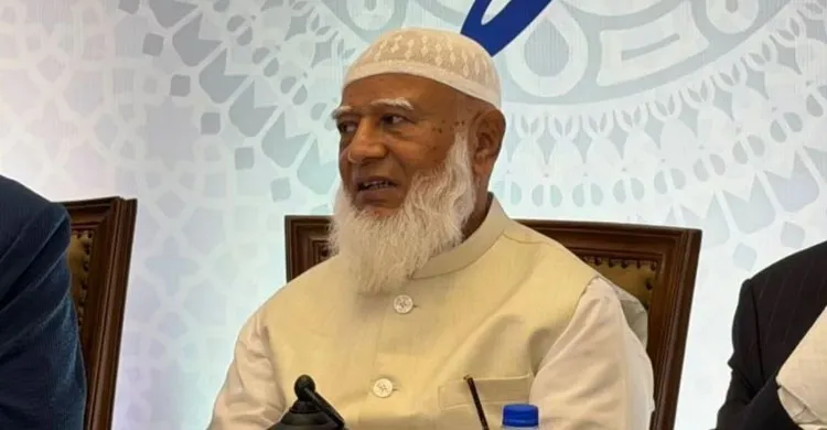 বিএনপির কাছে নতিস্বীকার করে একই দিনে দুই ভোট দিয়েছে অন্তর্বর্তী সরকার: জামায়াত আমির