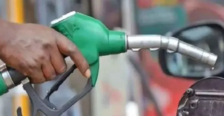 যুদ্ধের প্রভাবে ব্রেন্ট তেলের দাম আবার ১০০ ডলার ছাড়ালো