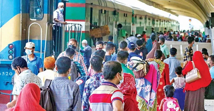 ঈদে ঘরমুখো যাত্রীদের নিরাপদ ভ্রমণে পুলিশের জরুরি পরামর্শ