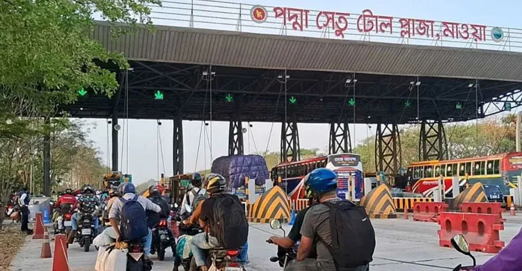 ঈদের ছুটিতে পদ্মা সেতু ও যমুনা সেতুতে টোল আদায়ের রেকর্ড