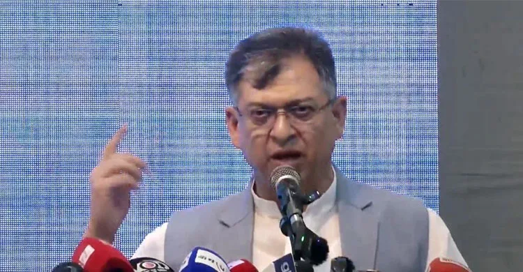 একাত্তর আগে, বাকি সব পরে: স্বরাষ্ট্রমন্ত্রী