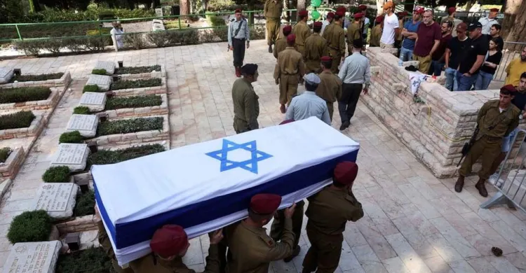 ইরানের এক ক্ষেপণাস্ত্র ইসরায়েলের ১১ স্থানে আঘাত হানল, নিহত ১