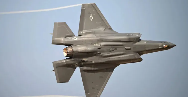 যুক্তরাষ্ট্রের অত্যাধুনিক এফ-৩৫ যুদ্ধবিমান বিধ্বস্ত