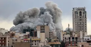 ৪৮ ঘণ্টার যুদ্ধবিরতির প্রস্তাব ট্রাম্পের, প্রস্তাব নাকচ করল ইরান