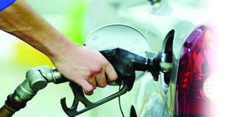 ইরান উত্তেজনায় বিশ্ববাজারে তেলের দাম ঊর্ধ্বমুখী, ব্যারেল ১০৪ ডলার ছাড়ালো