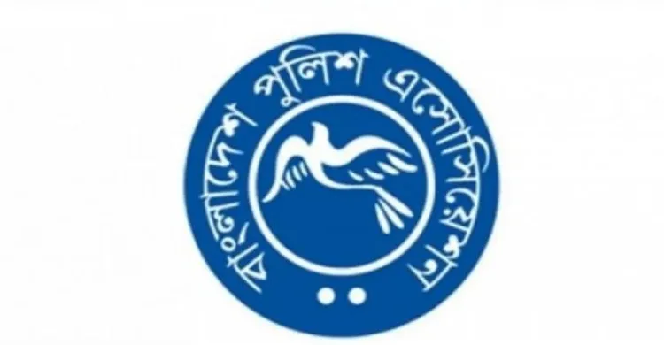 পুলিশ সদস্যদের আলাদা লাইনে তেল বিতরণের দাবি পুলিশ এসোসিয়েশনে