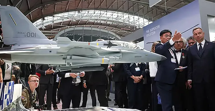 ইরান সংকটে বিশ্ব অর্থনীতি চাপে, প্রবৃদ্ধি কমাল আইএমএফ