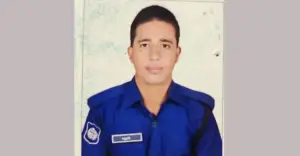 কর্তব্যরত অবস্থায় নিজের অস্ত্রের গুলিতে পুলিশ সদস্য নিহত