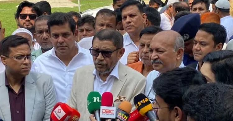 হামে জরুরি অবস্থা নয়, টিকাদানেই জোর: স্বাস্থ্যমন্ত্রী