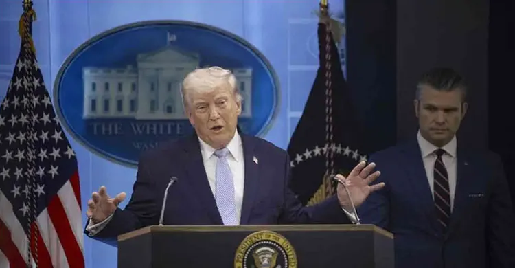 পাকিস্তানে ইরানের সঙ্গে ‘আজই’ চুক্তি স্বাক্ষর হতে পারে: ট্রাম্পের দাবি