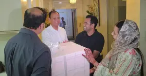 সেই নবদম্পতির জন্য উপহার পাঠালেন প্রধানমন্ত্রী