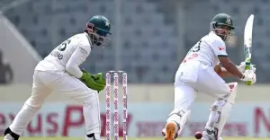 পাকিস্তানের সামনে ২৬৮ রানের লক্ষ্য