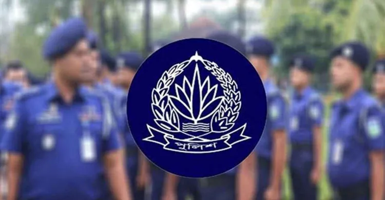 প্রধানমন্ত্রীর সামনে অপ্রাসঙ্গিক বক্তব্যে দুই ডিআইজিকে আইজিপির সতর্কতা