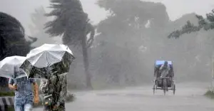 বঙ্গোপসাগরে সক্রিয় লঘুচাপ, ৩ বিভাগে অতিভারি বৃষ্টির সতর্কতা