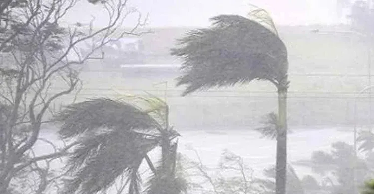 ঢাকায় বজ্রবৃষ্টির আভাস, দমকা হাওয়া হতে পারে ৪০ কিমি বেগে