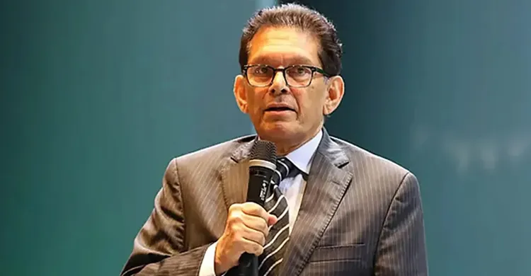 দেশে ফিরলেন পররাষ্ট্রমন্ত্রী