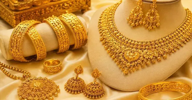 আবারও বাড়ল সোনার দাম